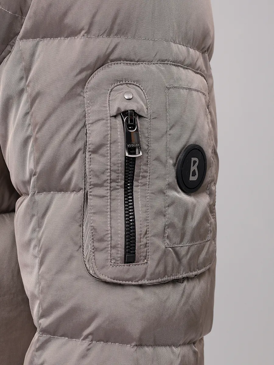 Пуховик стеганый Jones