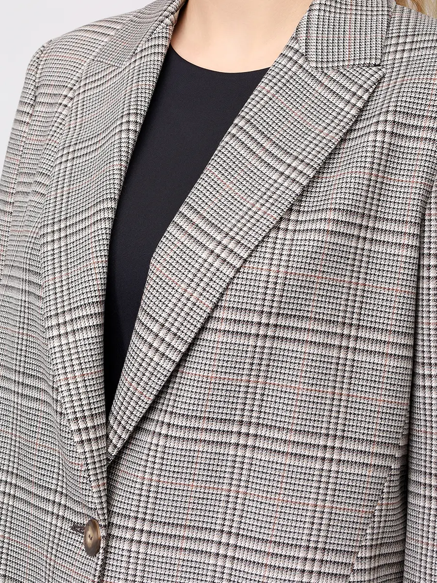 Пиджак в клетку