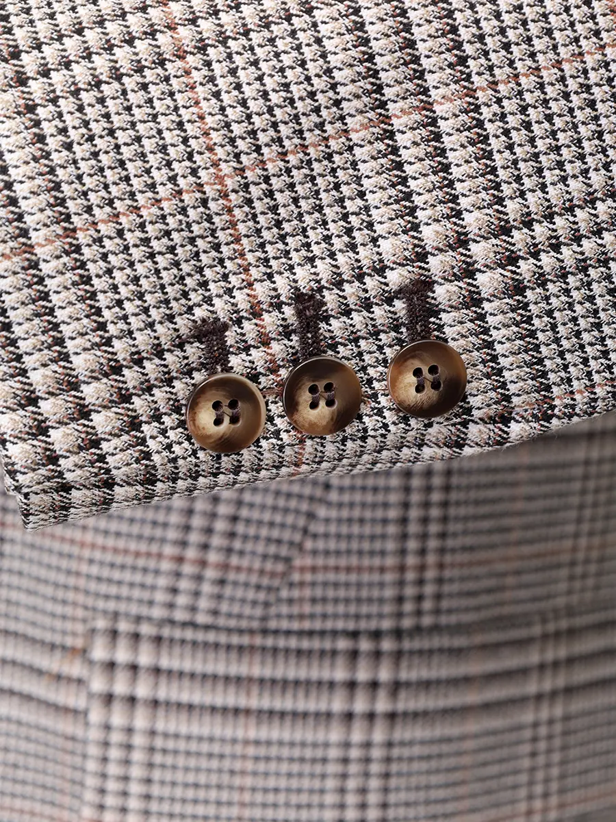 Пиджак в клетку