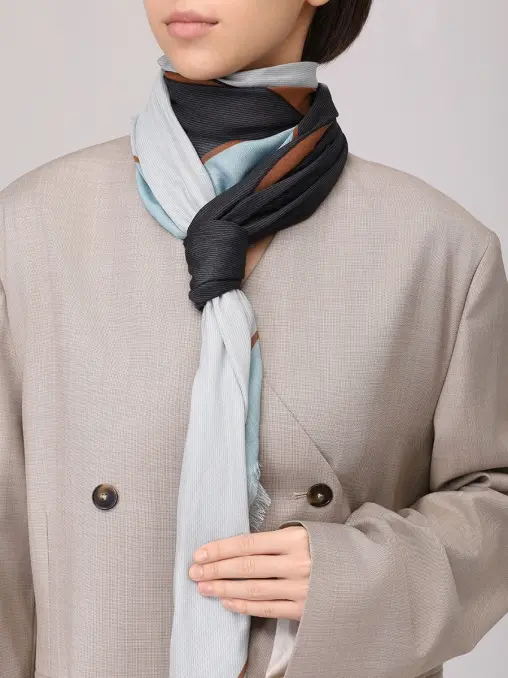 Платок из вискозы и шерсти COCCINELLE