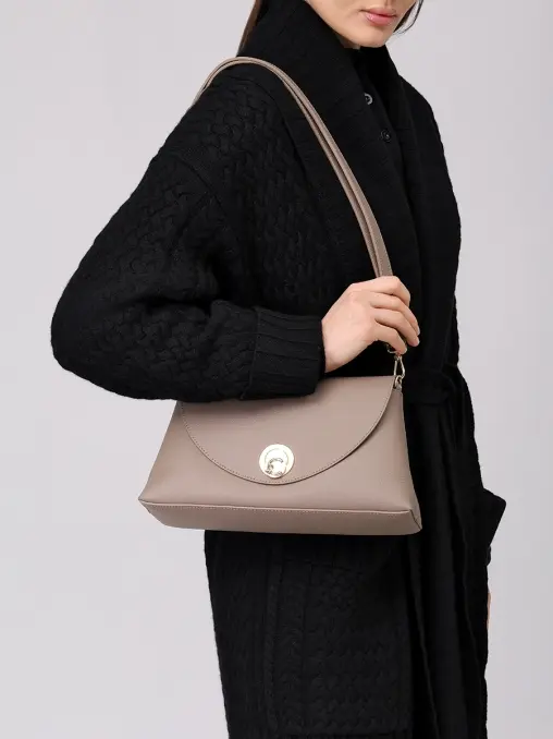 Сумка кожаная Nikla COCCINELLE