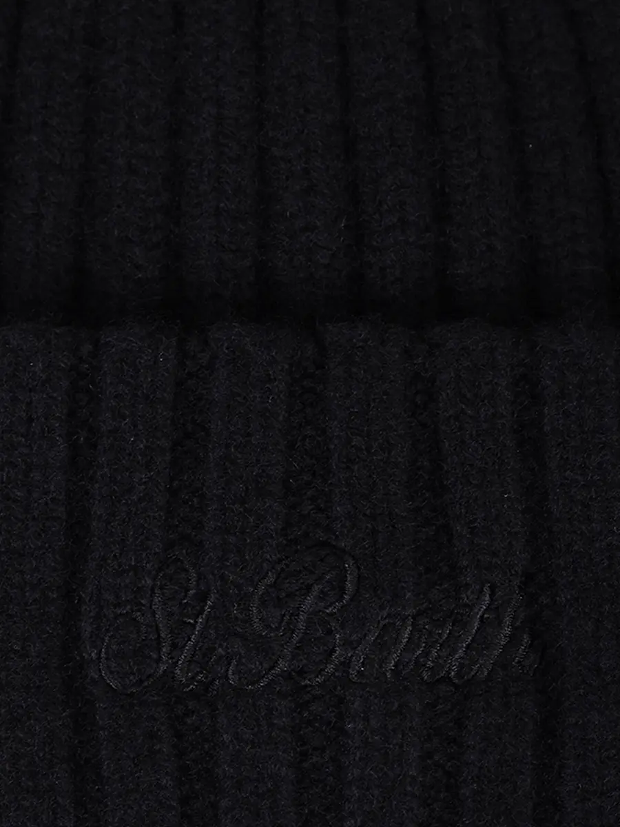 Шапка шерстяная