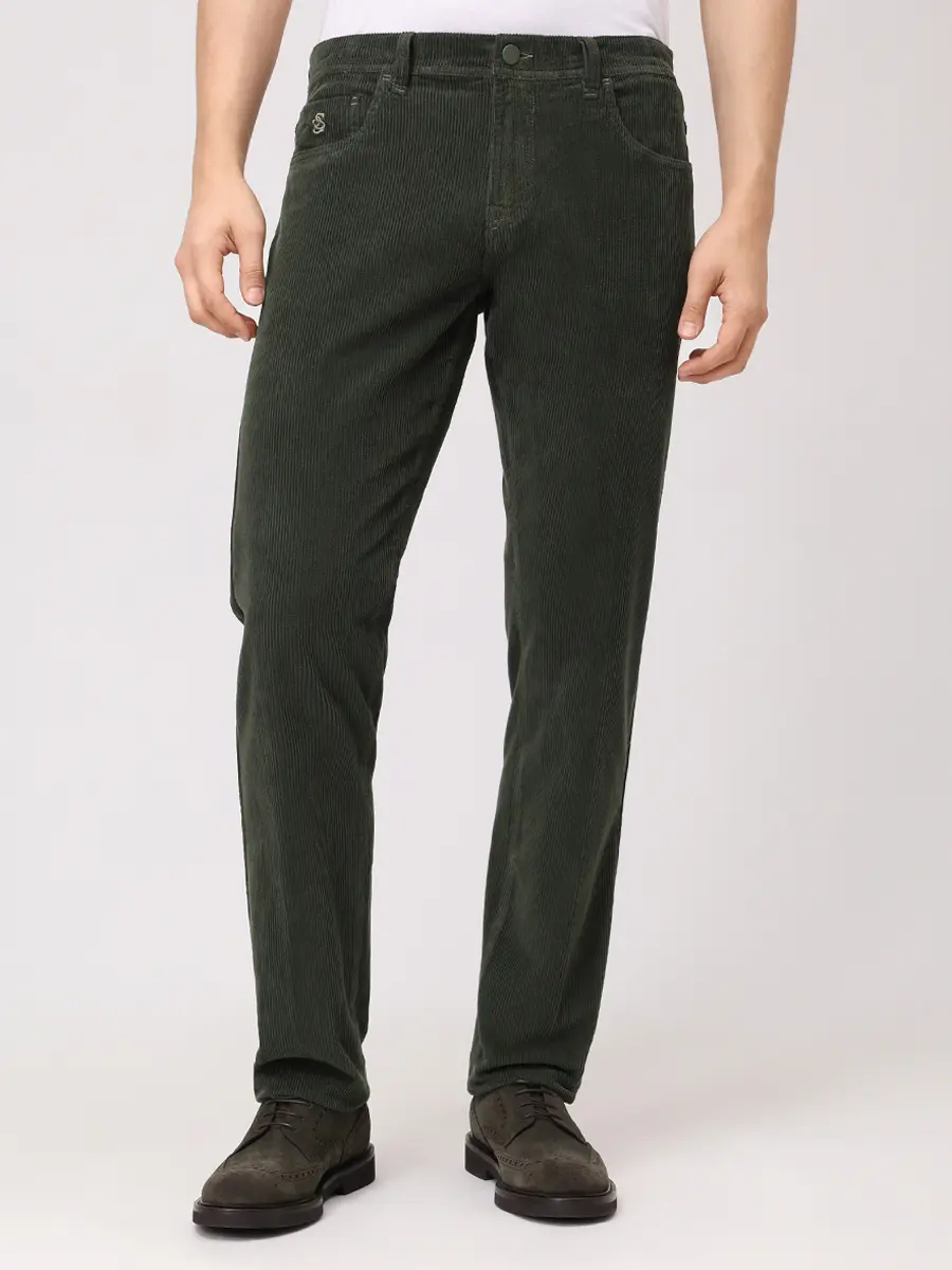 Чиносы Regular Fit вельветовые