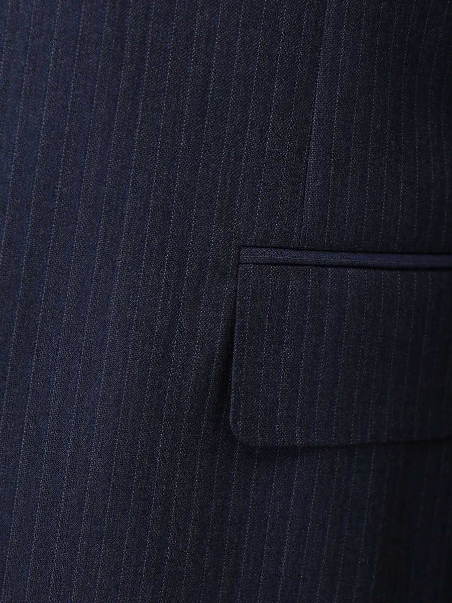 Костюм шерстяной