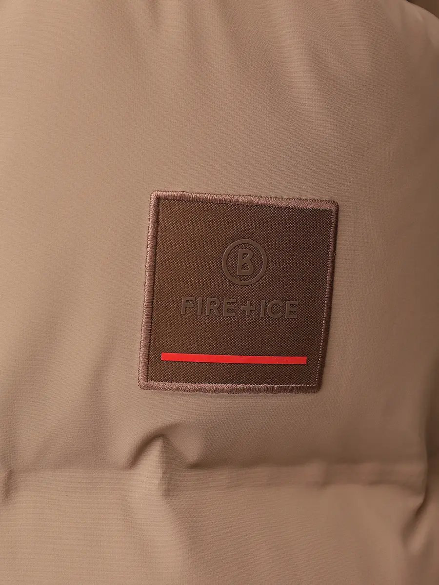 Пуховик стеганый Neila