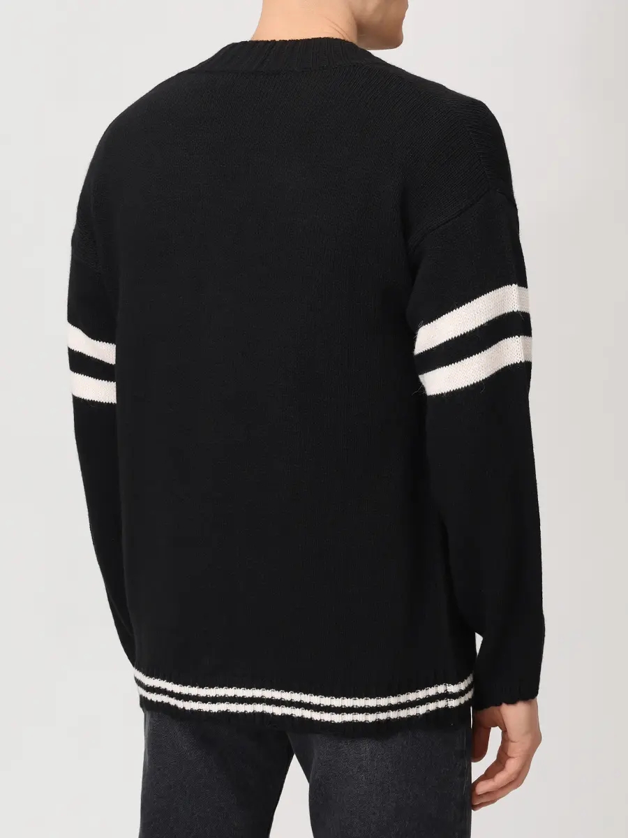 Кардиган вязаный