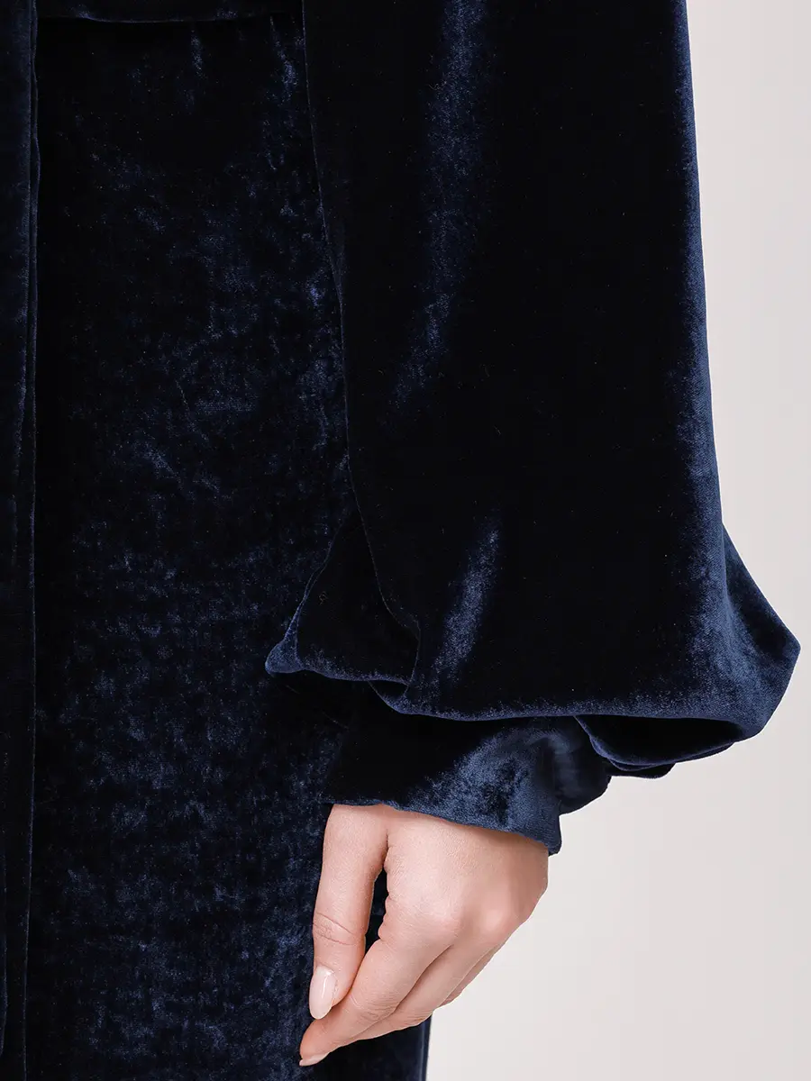 Платье бархатное