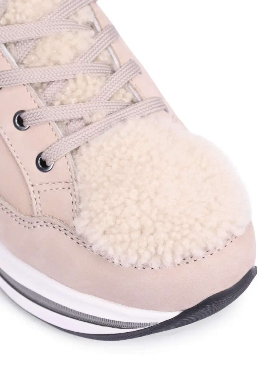 Ботинки из нубука на меху