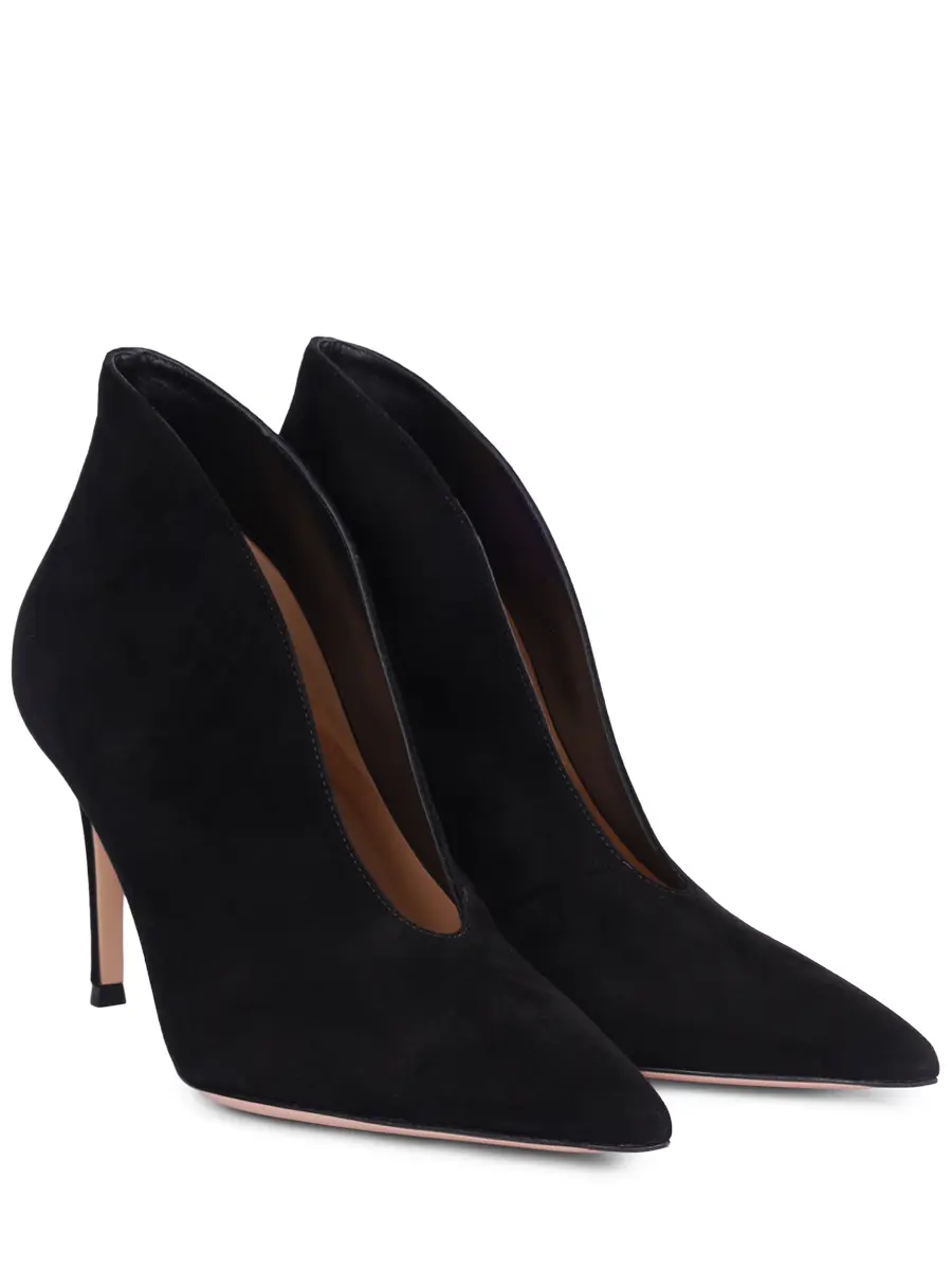 Ботильоны замшевые Levy