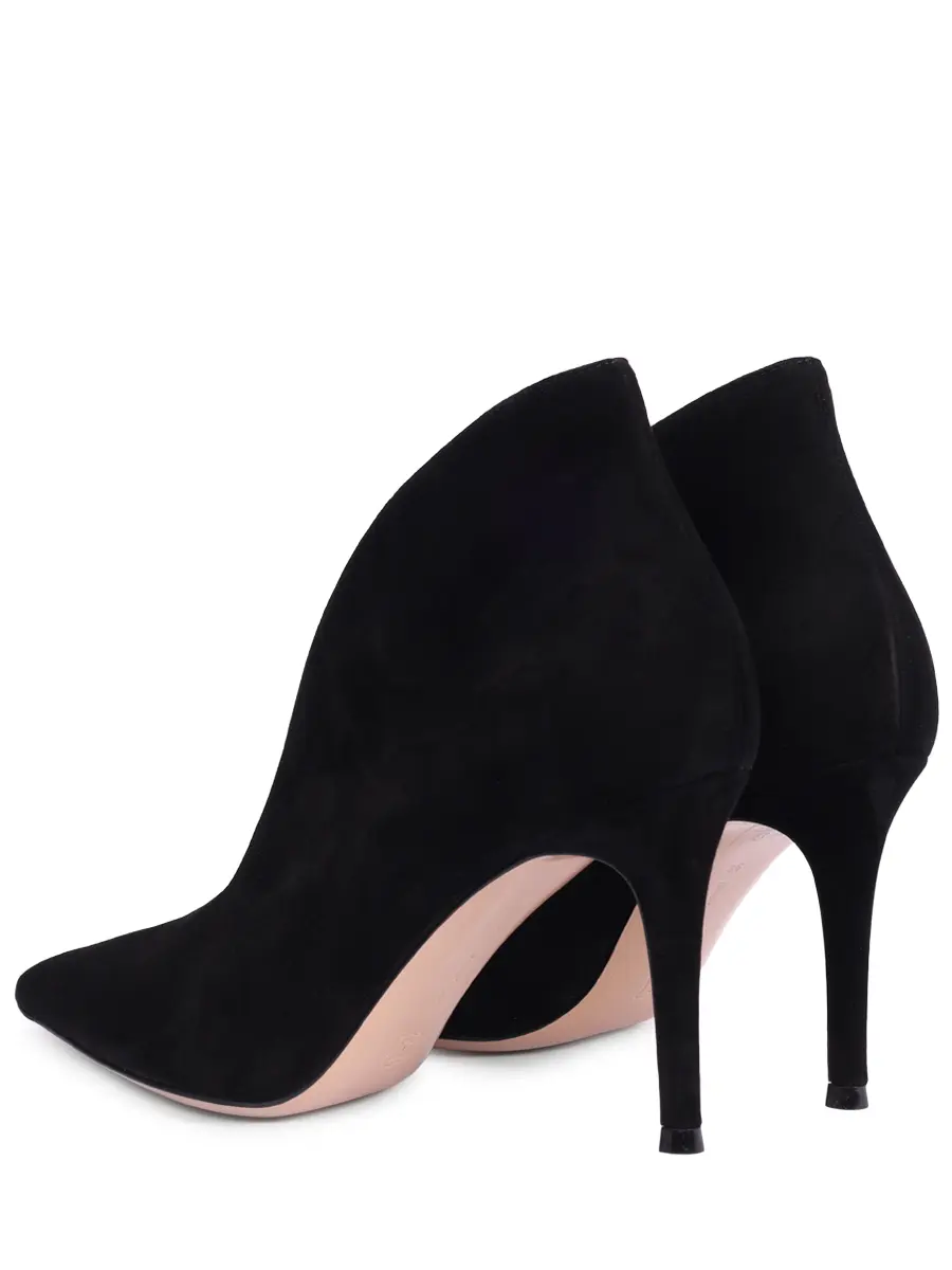 Ботильоны замшевые Levy