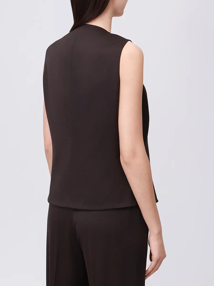 Жилет шерстяной