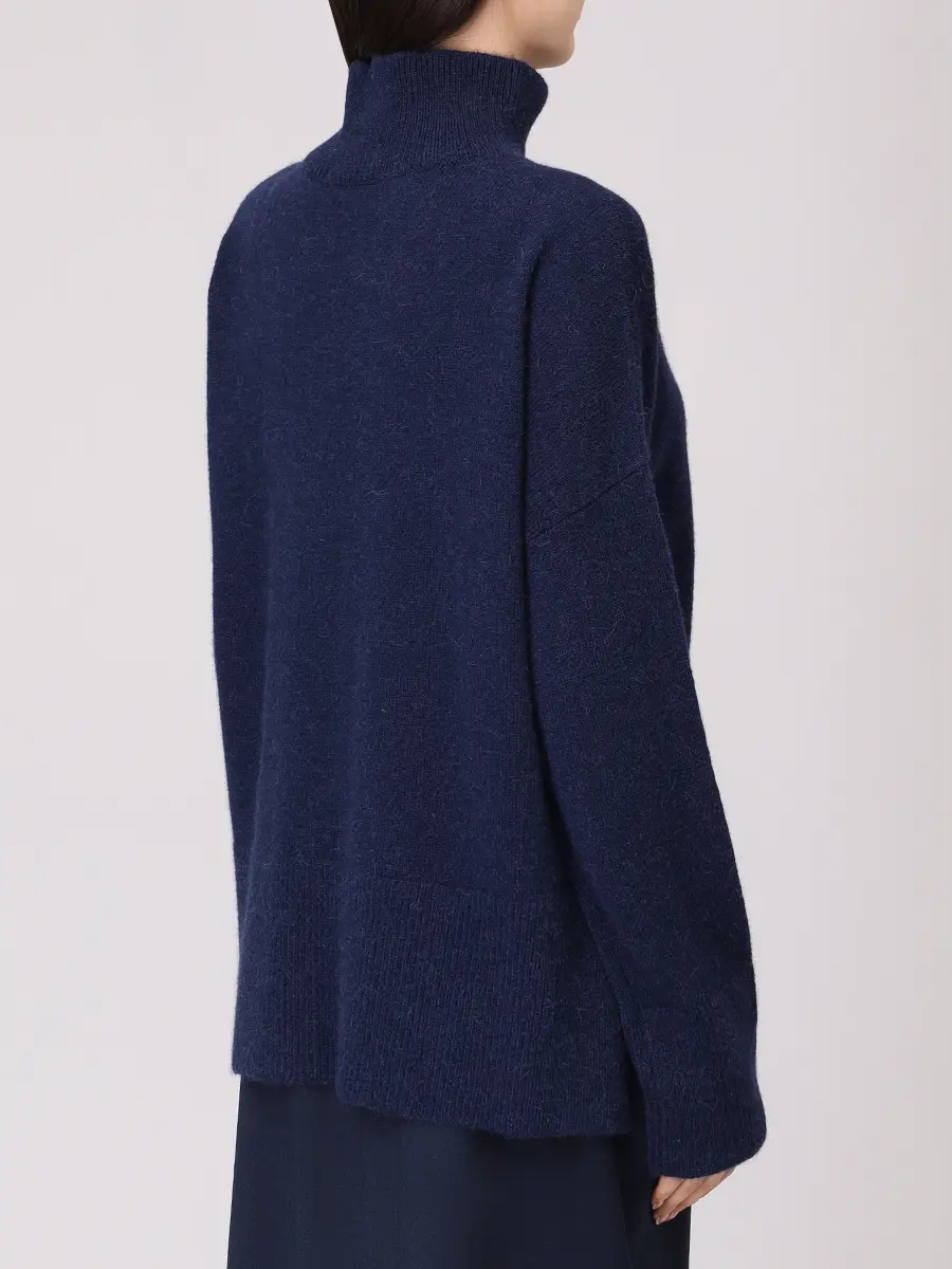 Свитер из шерсти альпака