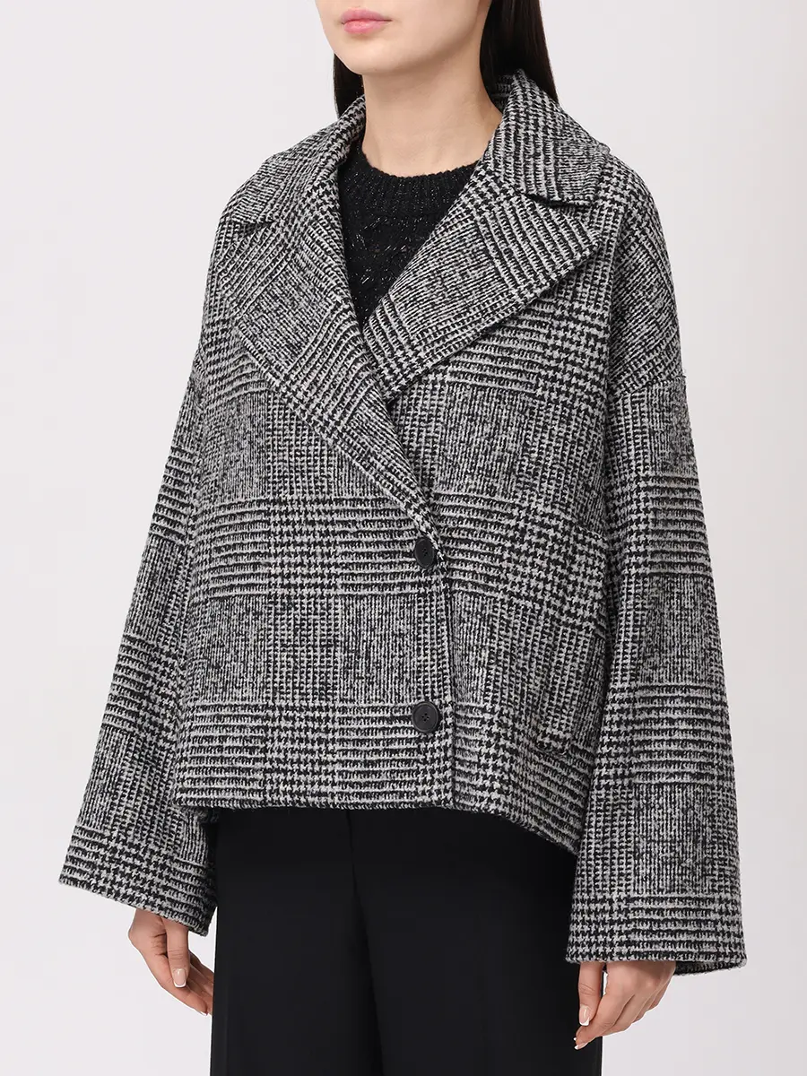 Полупальто в клетку