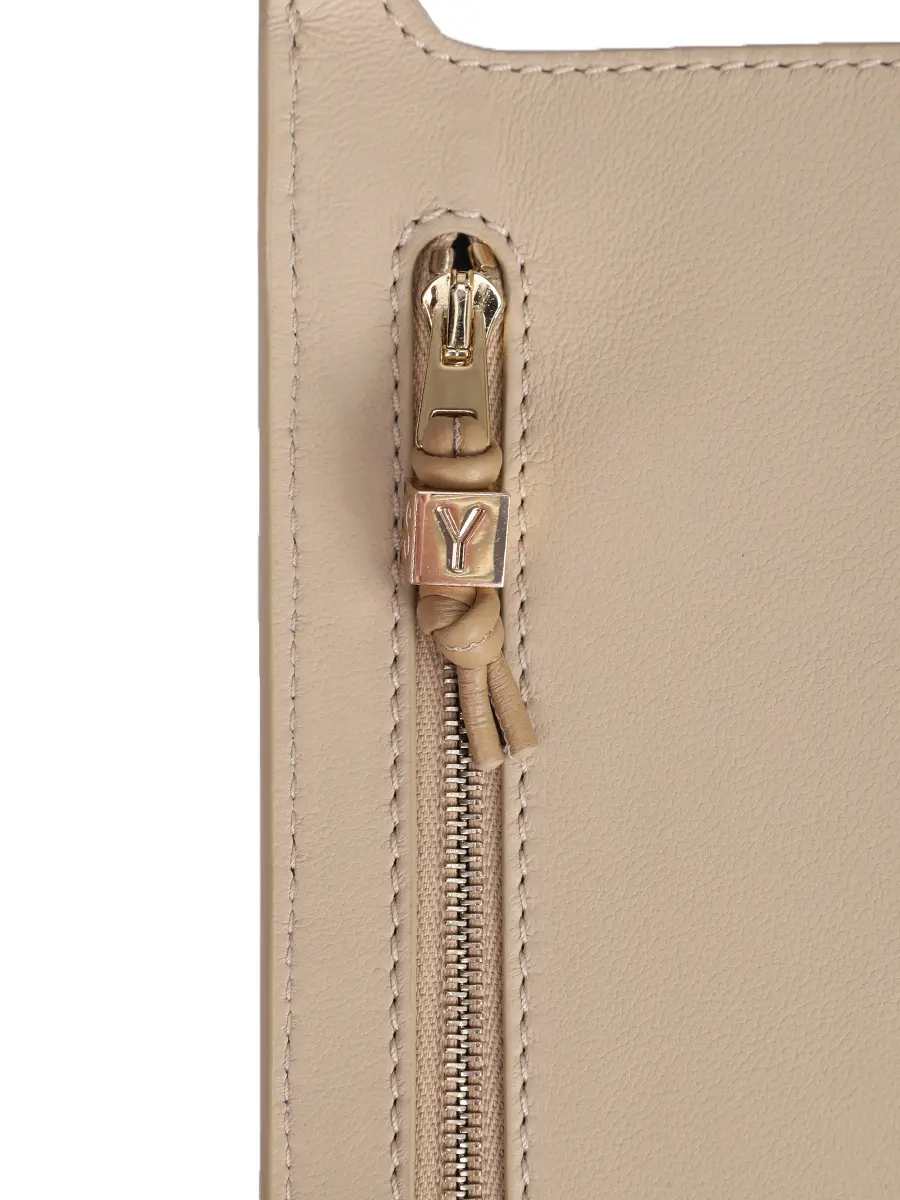 Футляр для телефона