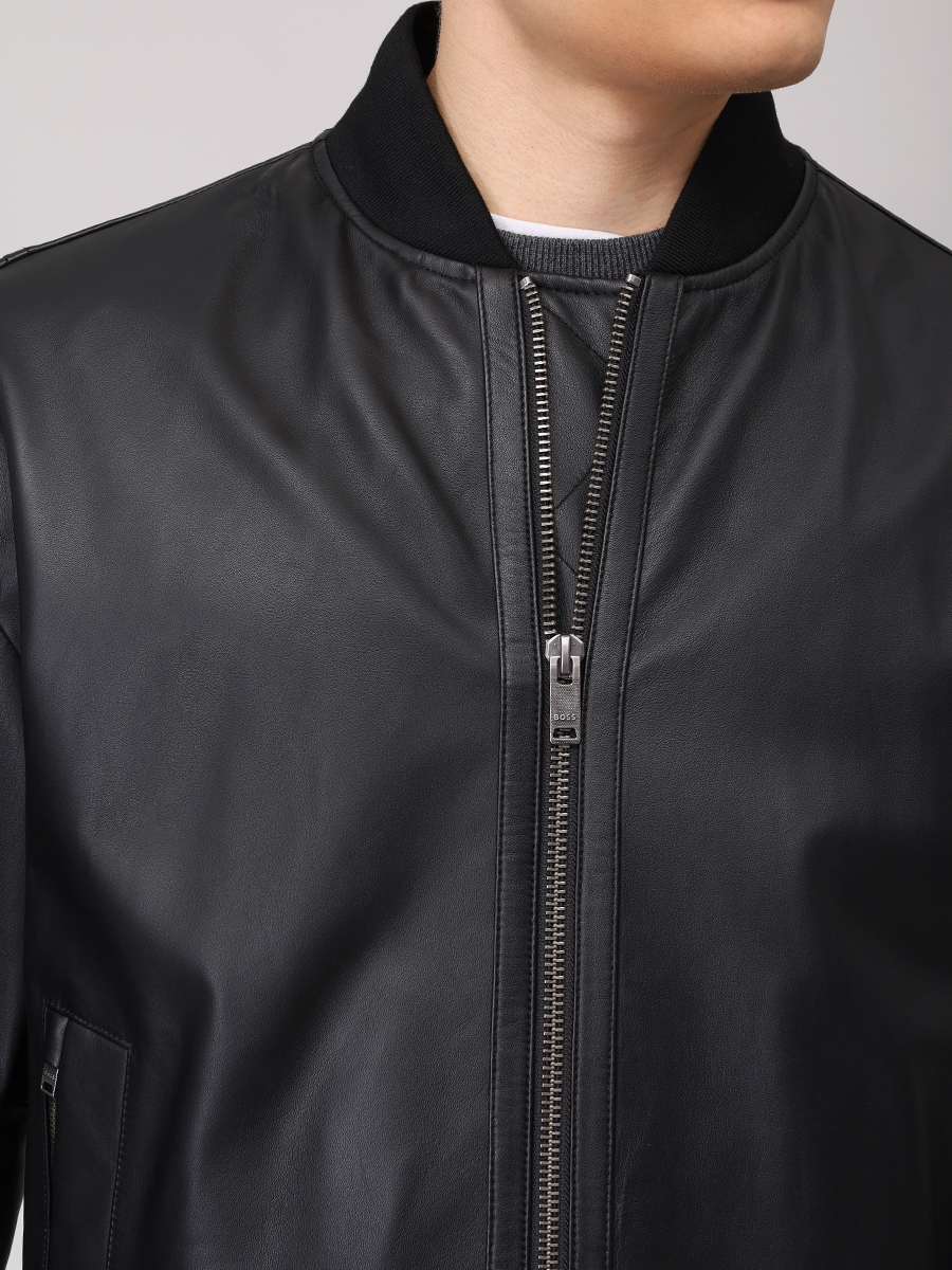 Бомбер кожаный