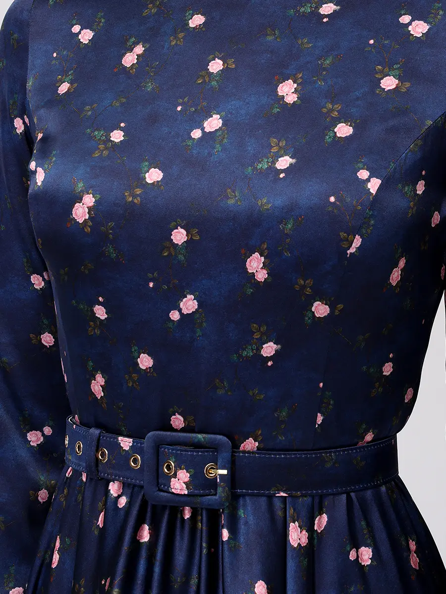 Платье шелковое