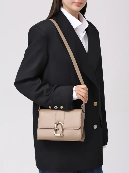 Сумка кожаная Urban FURLA