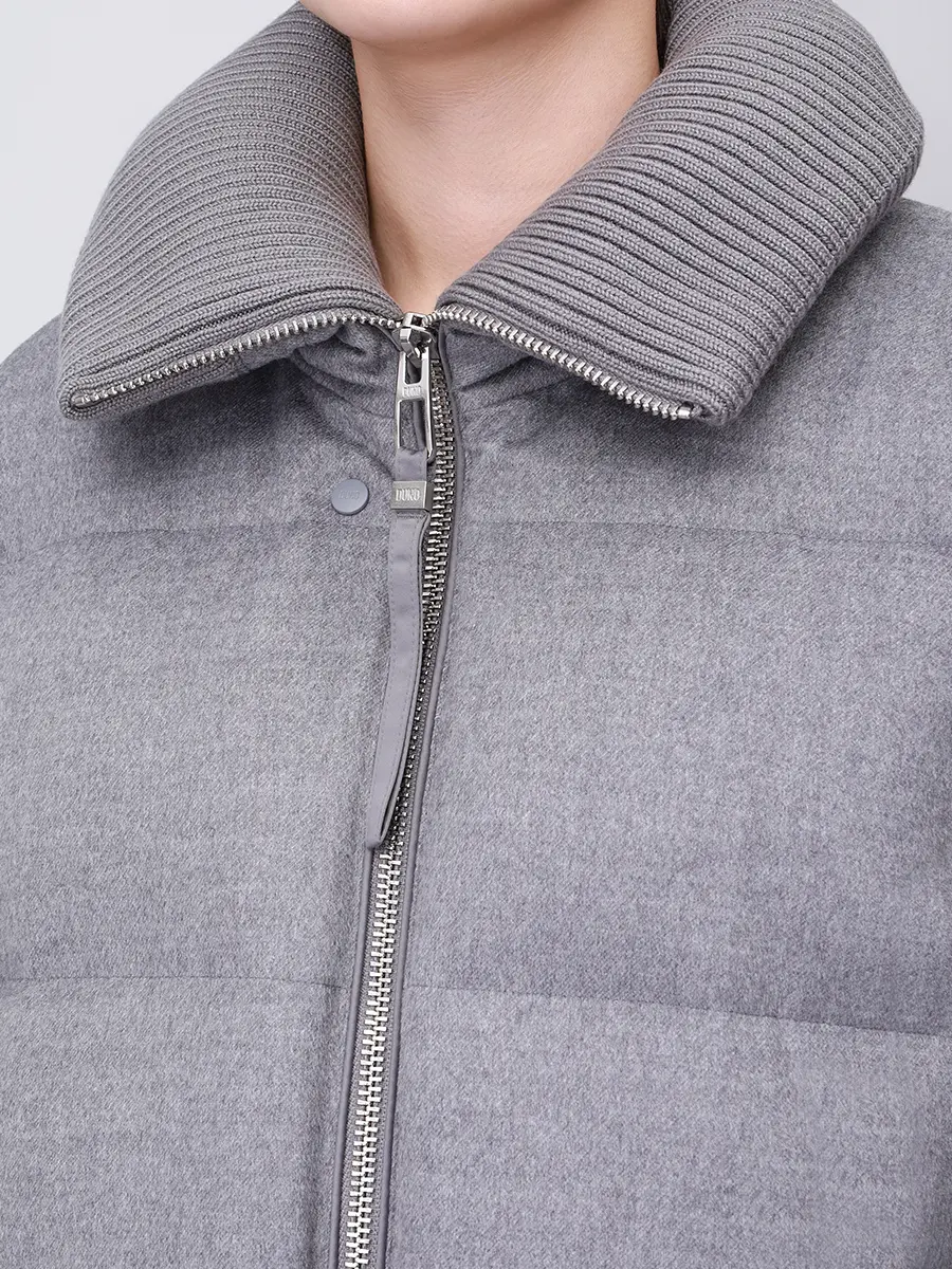 Пуховик стеганый