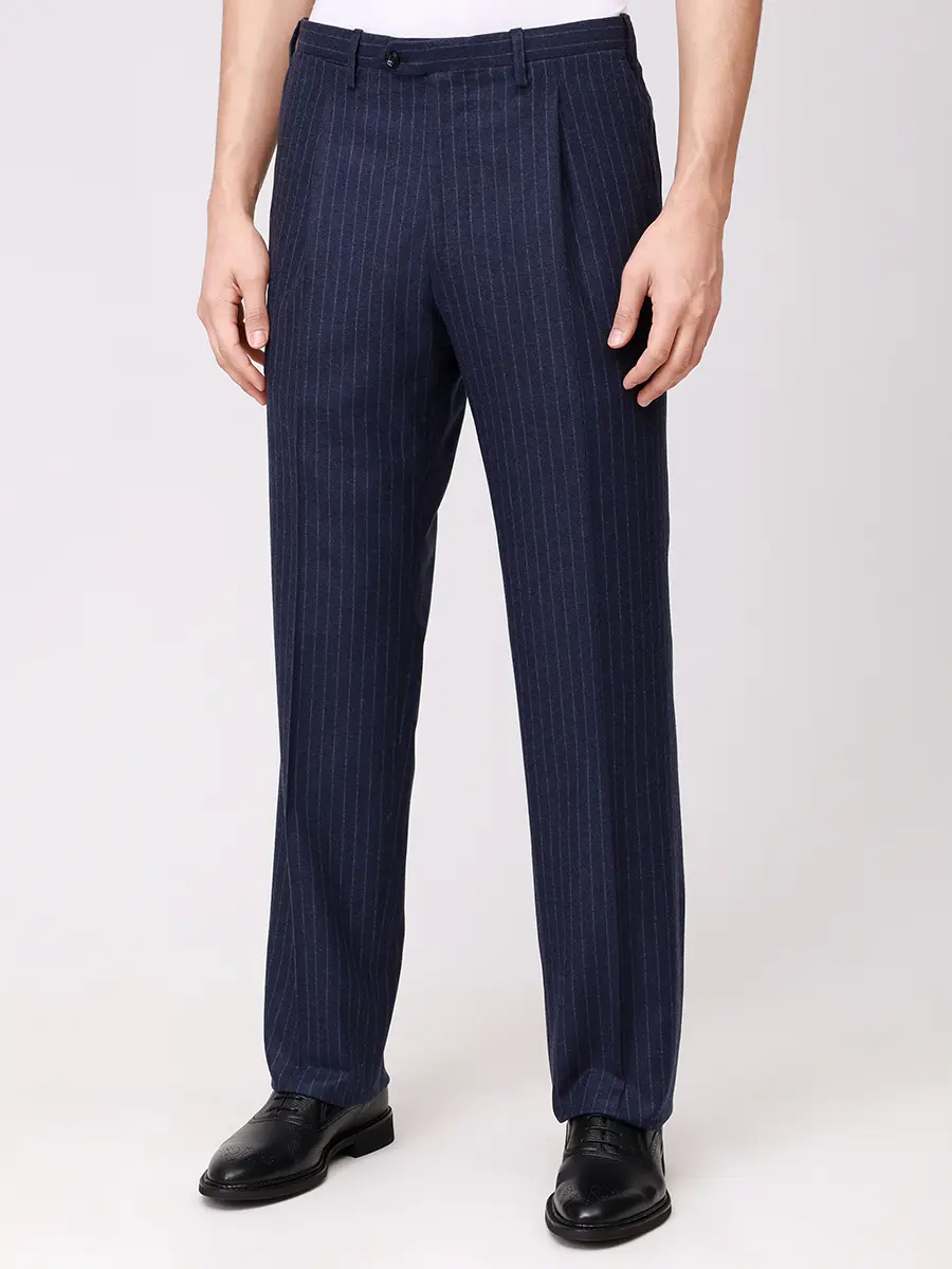 Костюм шерстяной