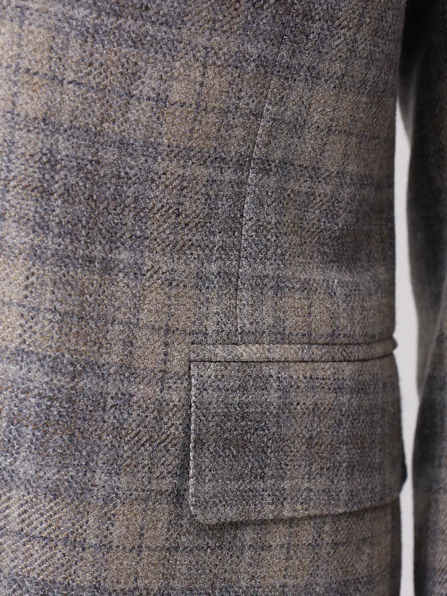 Пиджак шерстяной