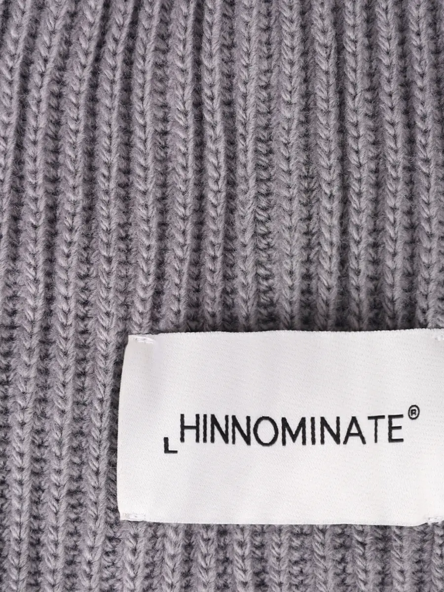 Шапка вязаная