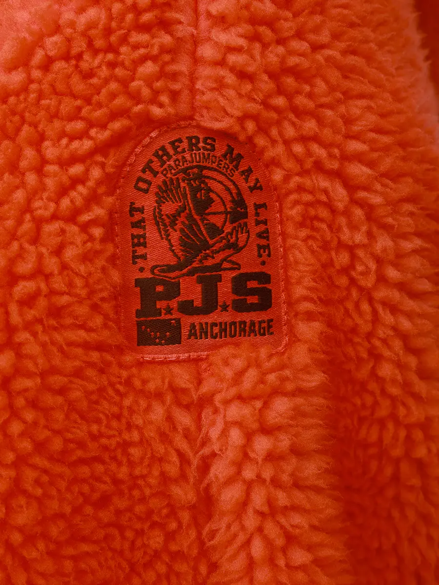 Куртка из экомеха