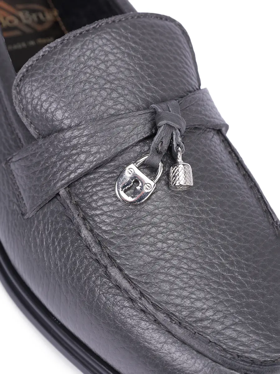 Лоферы кожаные на байке