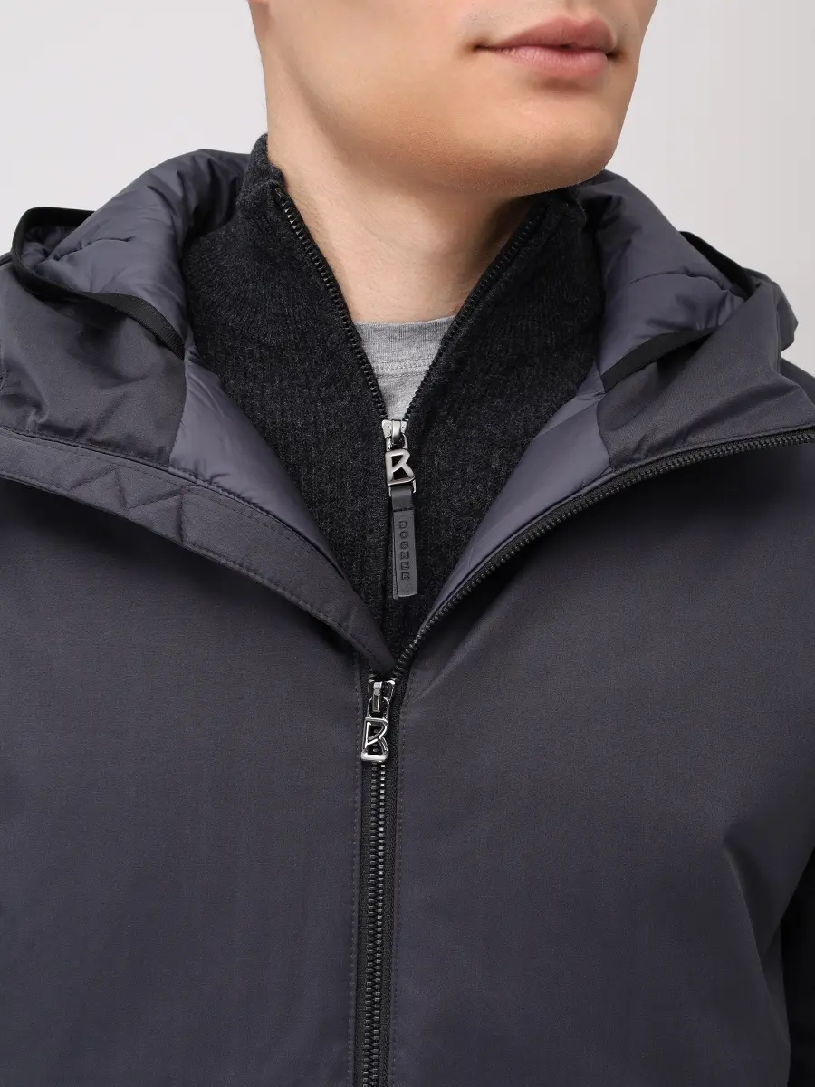 Куртка однотонная Vick