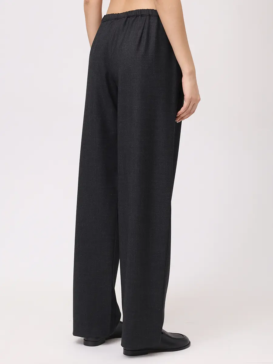 Брюки однотонные