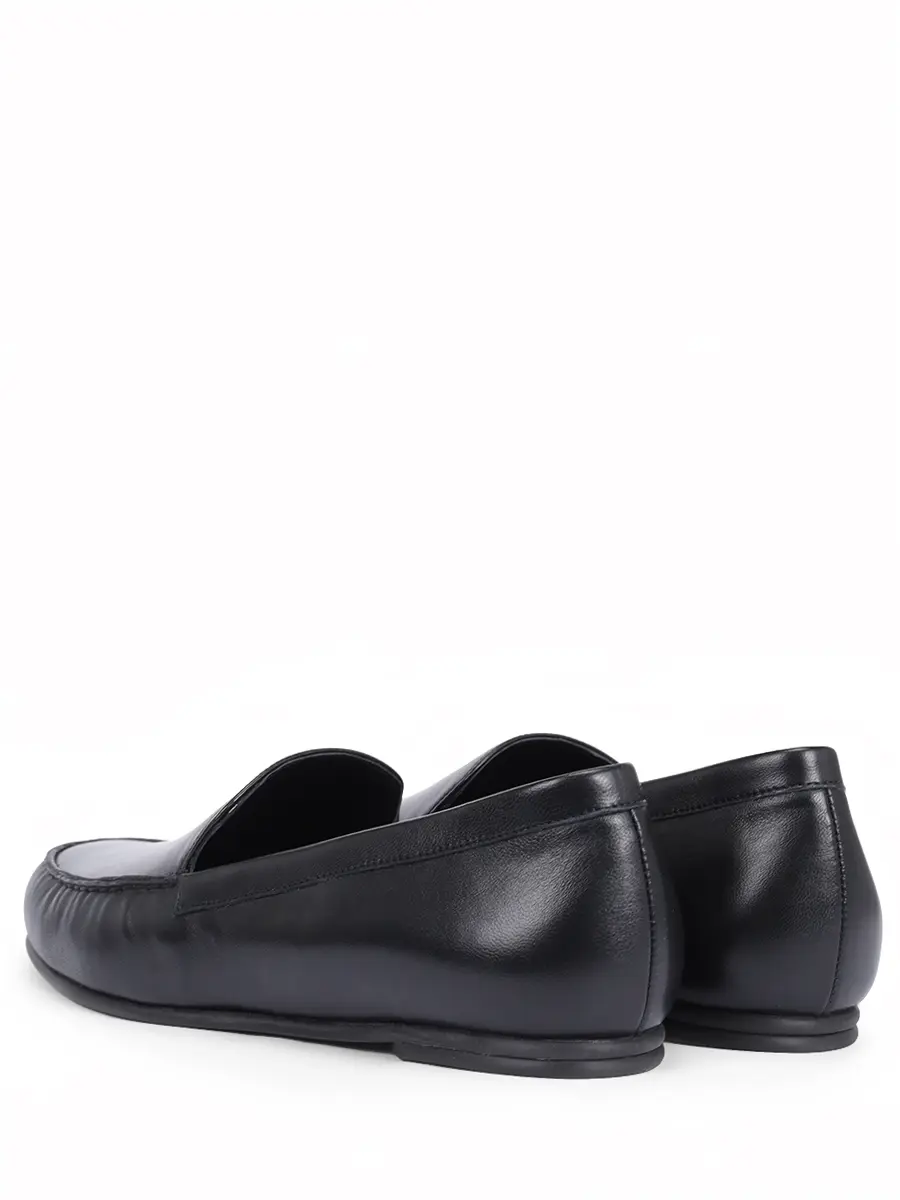Лоферы кожаные Carole