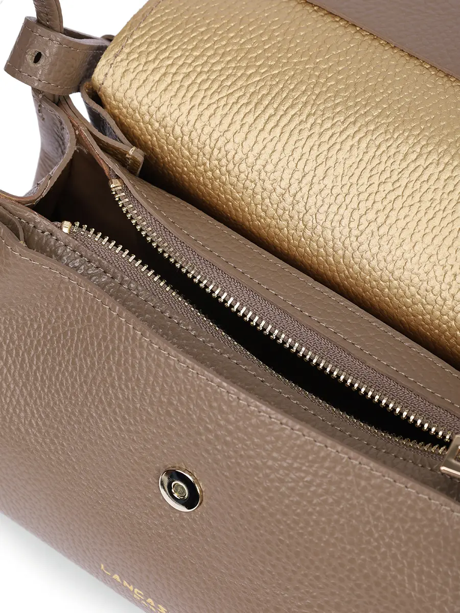 Сумка кожаная