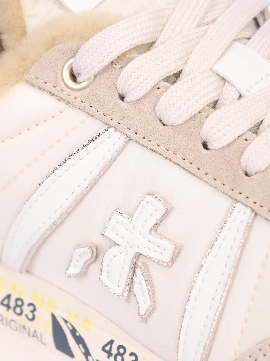 Кроссовки комбинированные на меху Conny