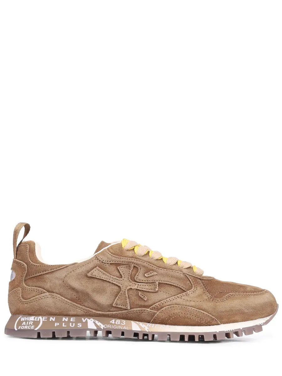 Кроссовки замшевые