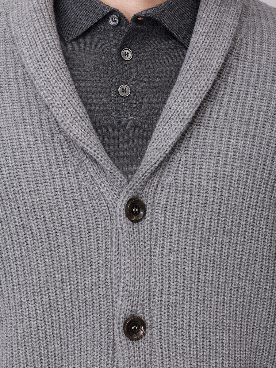 Кардиган шерстяной