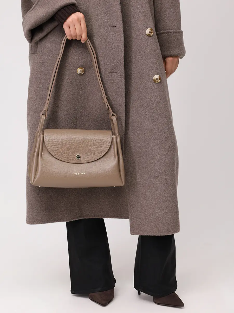 Сумка кожаная