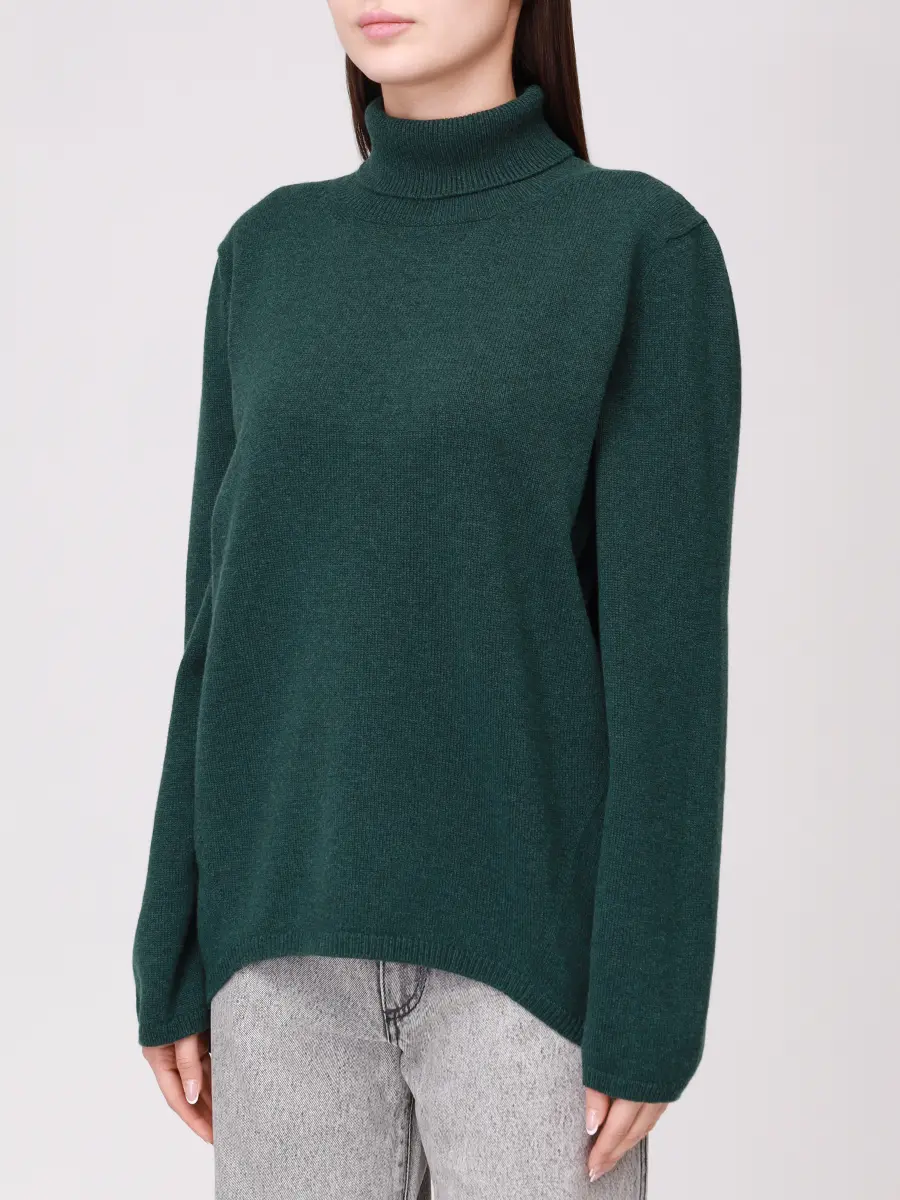 Свитер шерстяной