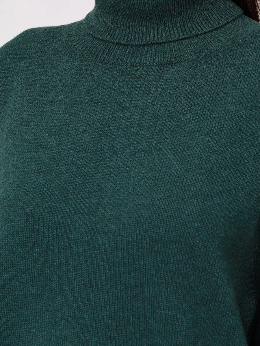 Свитер шерстяной