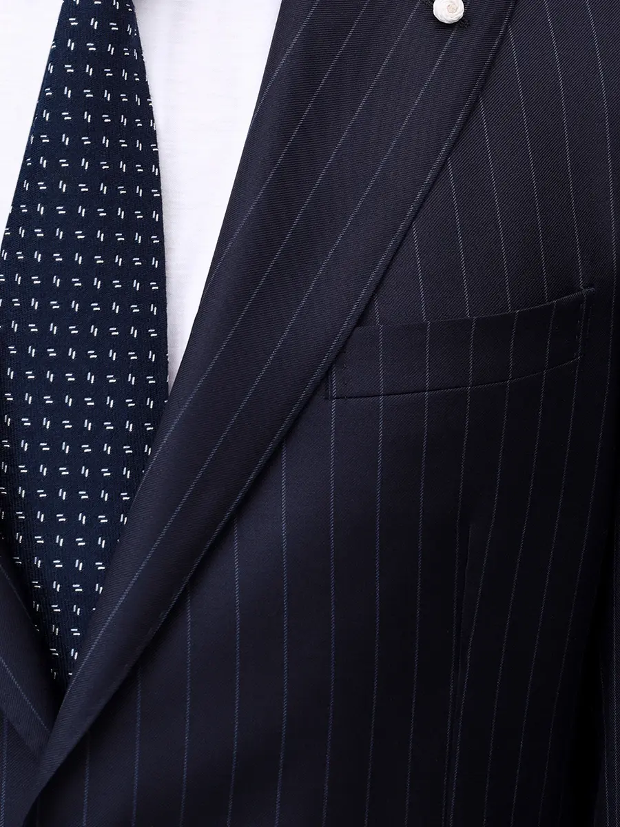 Костюм шерстяной