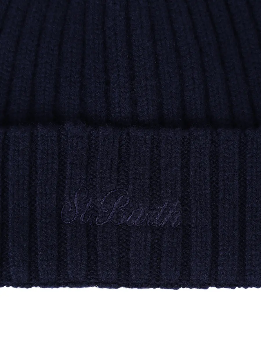 Шапка шерстяная