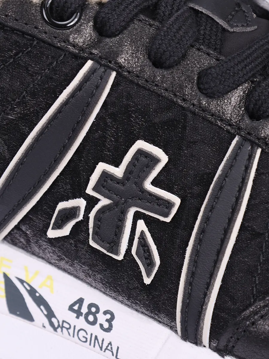 Кроссовки комбинированные на меху Conny