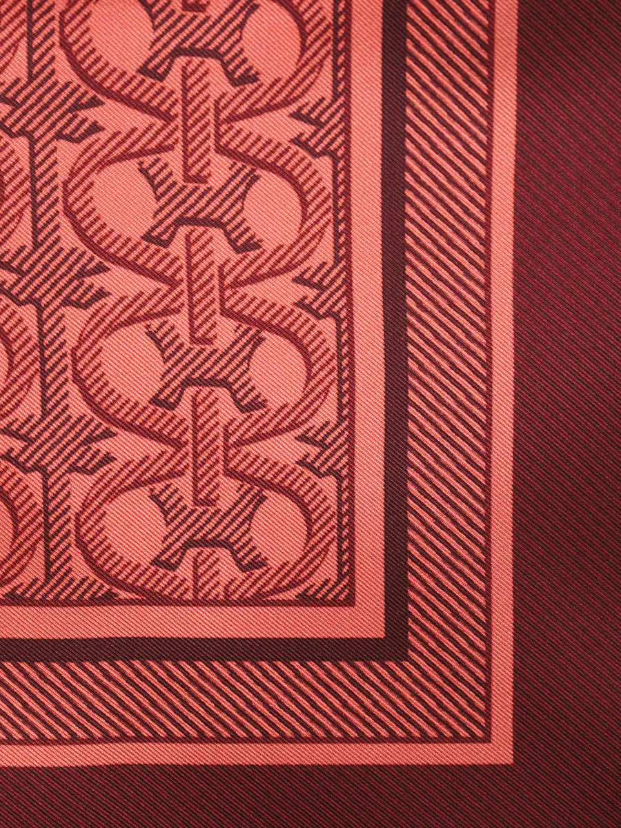 Платок шелковый