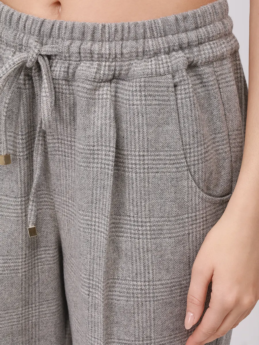 Брюки шерстяные