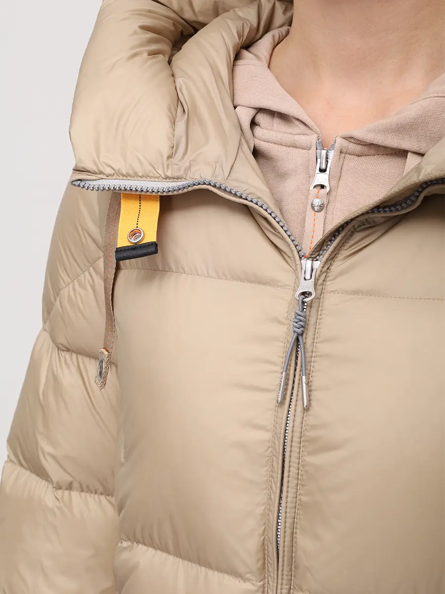 Пуховик стеганый