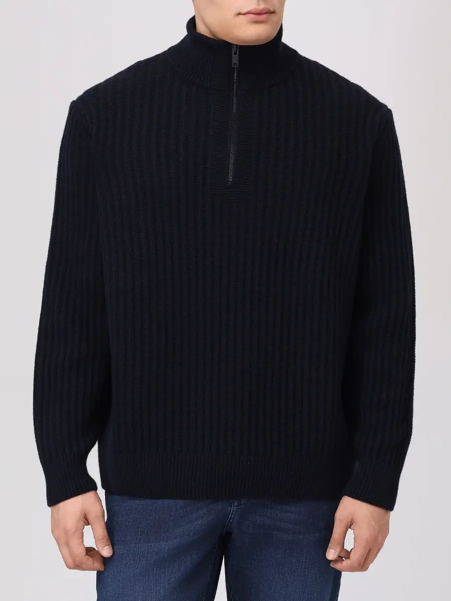 Свитер шерстяной