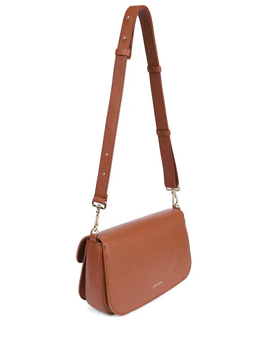 Сумка кожаная C-Me