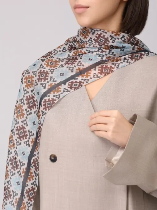 Платок из модала и шелка COCCINELLE