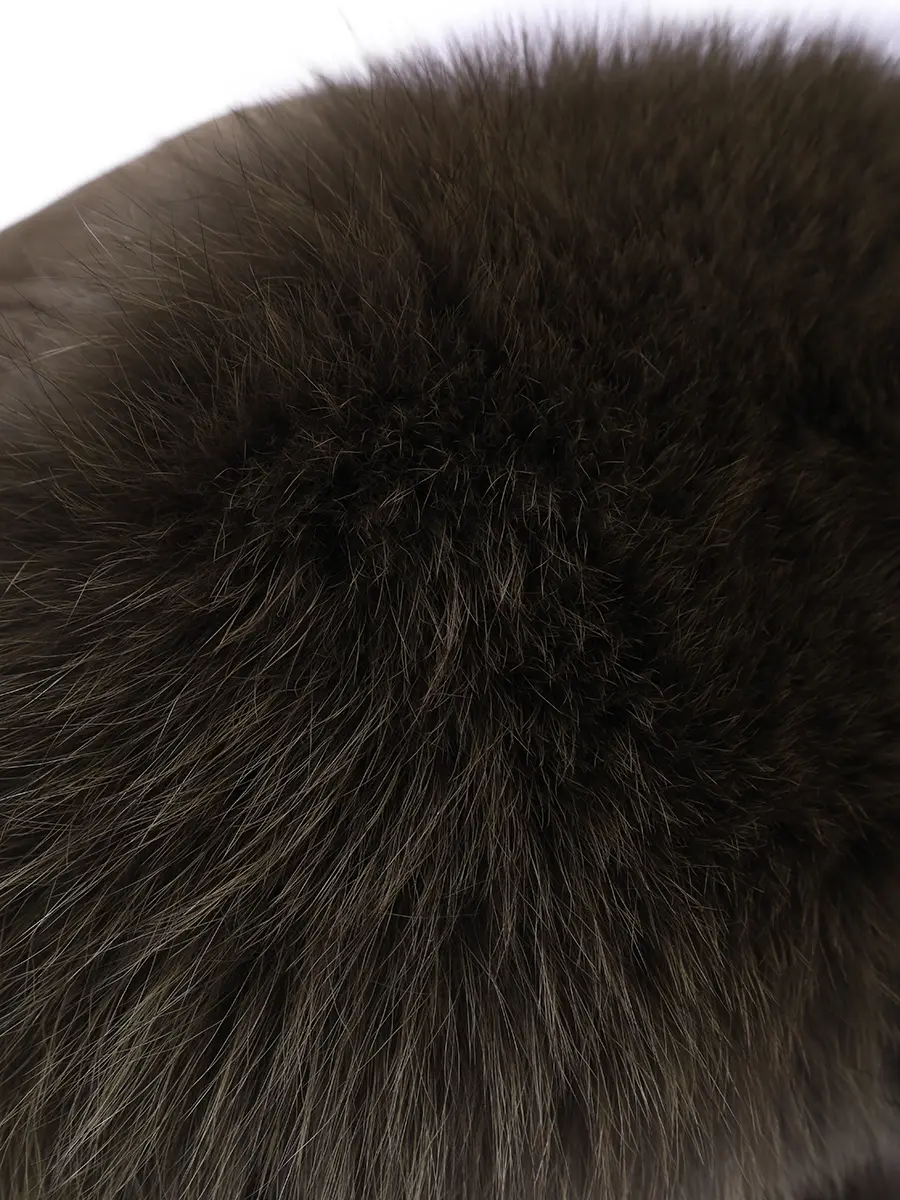 Шапка из меха лисы