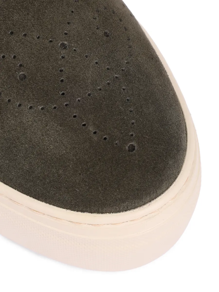 Ботинки замшевые на меху