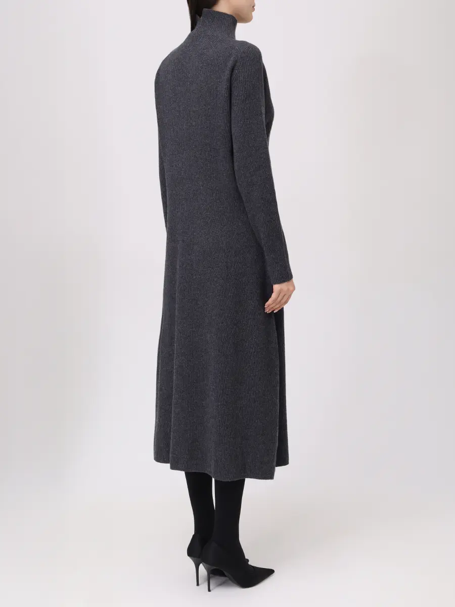 Платье шерстяное
