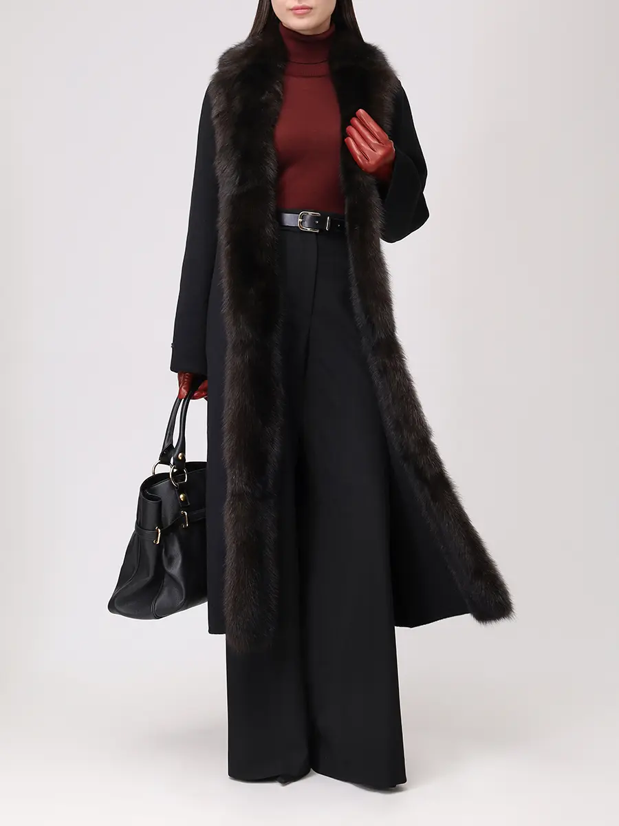 Пальто кашемировое с мехом соболя